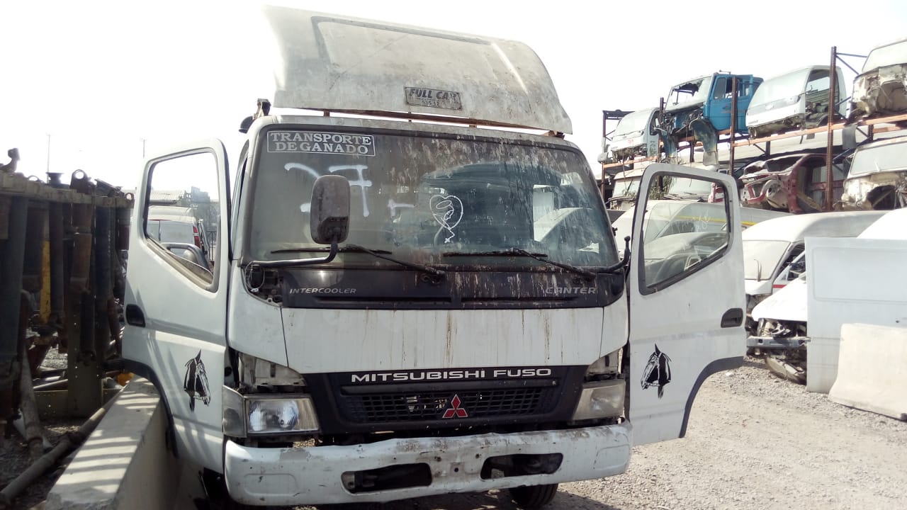 PISTONE CAMIóN Mitsubishi CANTER 2013  USADO EN DESARME